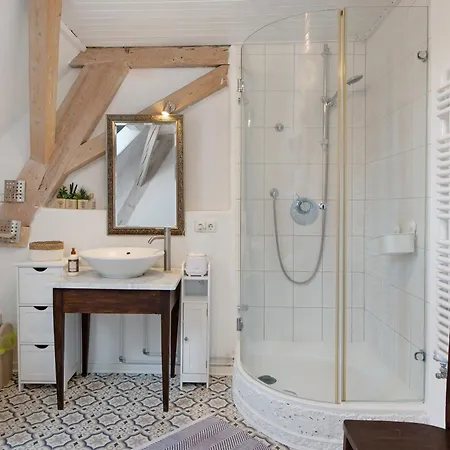 Ferienappartments Naehe Schweiz 아파트 *