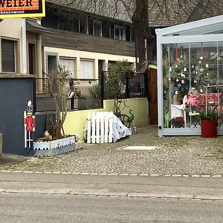 Ferienappartments Naehe Schweiz 아파트 *